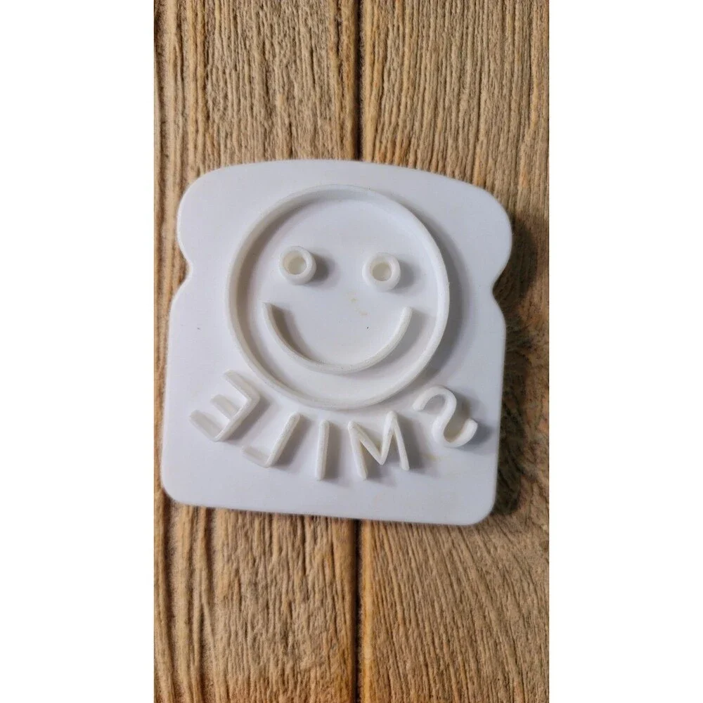 Disney's Goofy, I LOVE YOU, SMILE Happy Face  Toast Stamp ( Open Box )